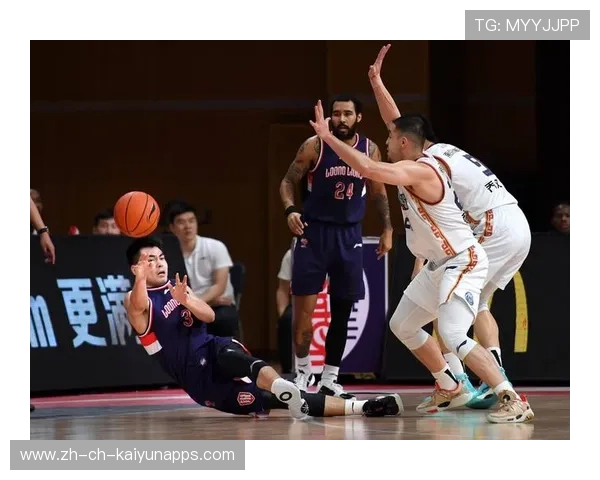 CBA赛场再度引爆篮球热潮,cba的球赛 CBA赛场再度引爆篮球热潮,cba的球赛